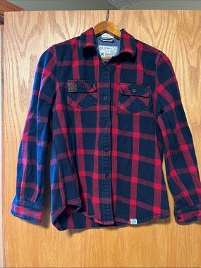 SOTA Women's Red and Navy Plaid Flannel Shirt